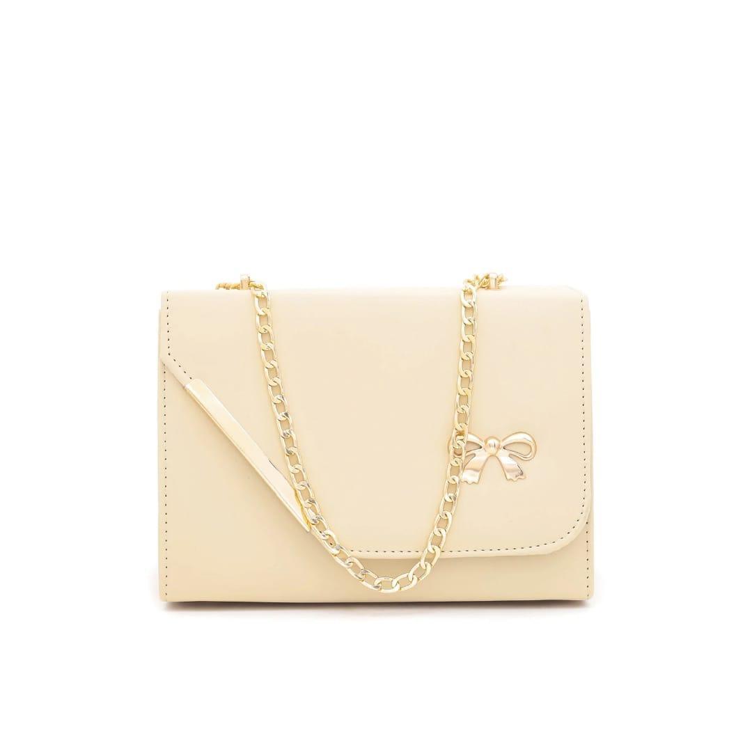 Girl's off white crossboby bag